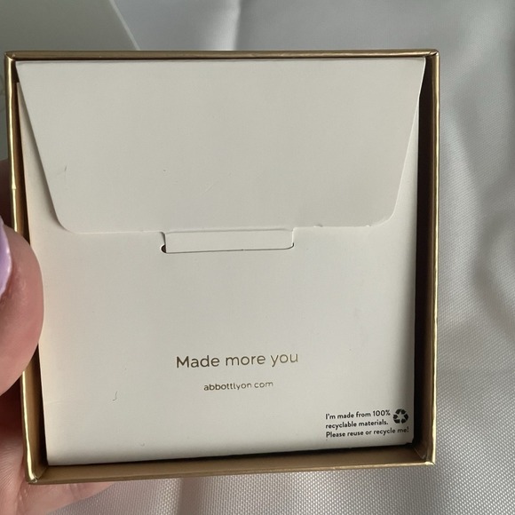 Abbott Lyon Mini Heart Birthstone Ring One Size Silver Green Emerald May - Picture 4 of 7